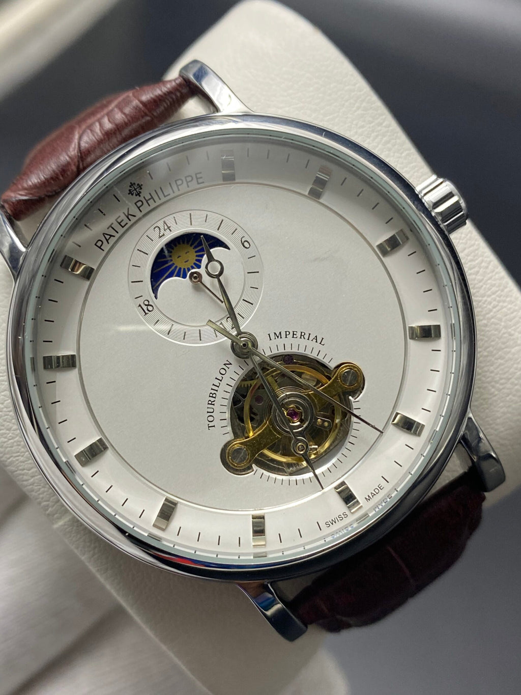 Patek Philippe Genève Chronograph Watch image 5